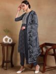 2c8720d2-210f-4e8e-9866-b624b9edec931720102101731-KALINI-Women-Bandhani-Printed-Regular-Thread-Work-Kurta-with-7