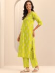 2d567030-5c63-42e0-9419-18f81e1622e31748078840653-Libas-Floral-Printed-V-Neck-Thread-Work-Straight–Kurta-With-2
