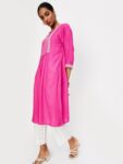 51099db0-e2ad-4c5f-8494-a61766f8260a1717779685548maxWomenThreadWorkKurta1 (2)