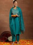 7bcb357c-790e-46c4-83eb-6c7959deb3521736494476259-Libas-Floral-Yoke-Design-Embroidered-Sequinned-Notch-Neck-Ku-2