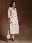 54bfabb8-c146-48dd-b693-ae4fd94424261711621375841-Libas-Ethnic-Motifs-Embroidered-Mirror-Work-Pure-Cotton-Kurt-2