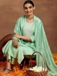 9745daaa-a9f6-4638-af87-b055729fd6261727866319070-Libas-Ethnic-Motifs-Embroidered-Sequinned-Straight-Kurta-Wit-2