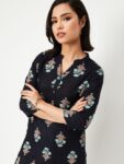 d95960e6-dfde-4871-a8a9-037bae3be25e1736256855872maxWomenFlaredSleevesMirrorWorkKurta1