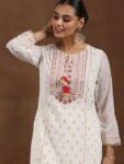 imgi_35_bec8f180-5e8c-4a11-9780-ab39327bab5f1728456561821-Libas-Women-Floral-Printed-Regular-Gotta-Patti-Kurta-with-Pa-1