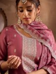 imgi_126_7353650a-d083-41e7-95fa-e94b538155931751889668133-Anouk-Women-Floral-Embroidered-Regular-Sequinned-Kurta-with–6