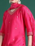 imgi_30_f8ca92d1-251c-4bac-a691-6e5907263d541751889333004-Anouk-Floral-Embroidered-Zari-Liva-Kurta-With-Trousers–Dupa-2