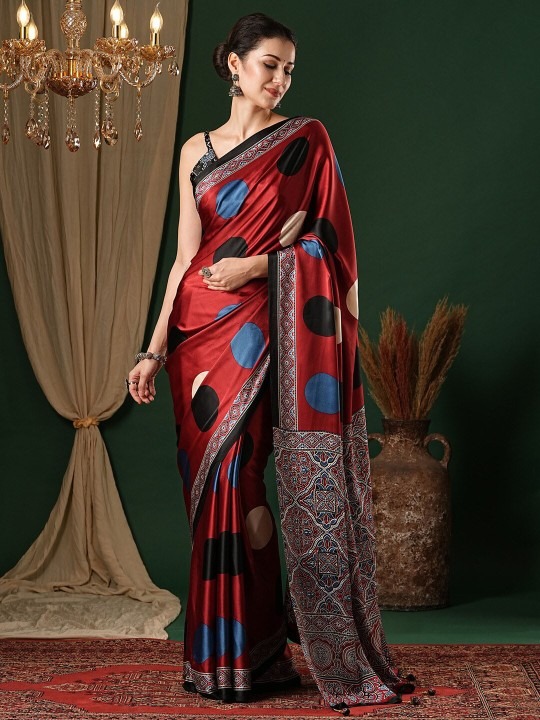 imgi_35_4e94bc76-4367-4511-bddd-d142a07e6e8d1715716042941AnoukRedCrepeEthnicPrintedTraditionalWearSareewithMatchingBl1