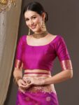 imgi_28_95611de1-2f5b-470d-b810-7794275491e51673369425265AnoukMagentaGold-TonedWovenDesignZariSilkBlendBanarasiSaree1