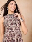 imgi_65_58f25029-a823-44a0-bb8e-02088e322ac21711701346427KurtaSets7