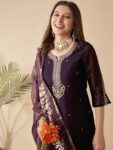 imgi_97_55bf1cfd-0cec-4711-8ad5-81302be8f5041720004004160AnoukWomenFloralEmbroideredRegularKurtawithTrousersWithDupat1