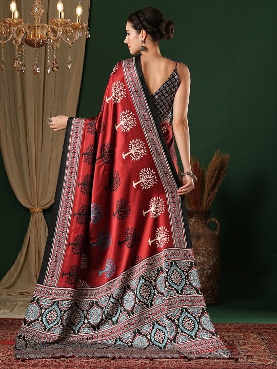 imgi_38_8abd44bd-4b2e-45aa-817f-4a527f4b58491715716038941AnoukRedCrepeEthnicPrintedTraditionalWearSareewithMatchingBl3