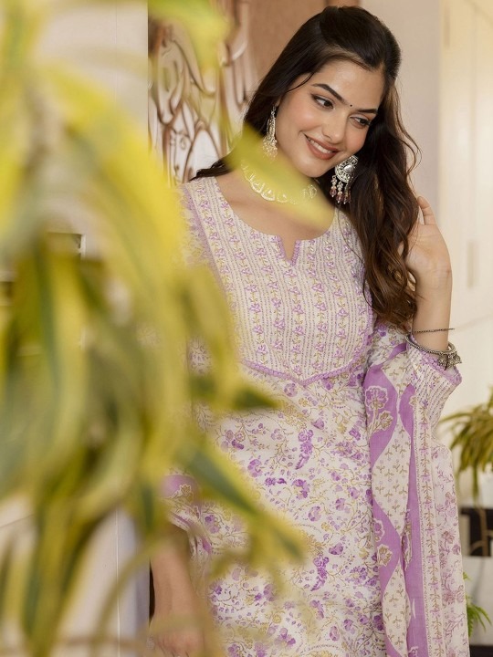 imgi_39_a1d4b66a-4ebf-4532-902d-486fc0cb41101717662235778FloralPrintedStraightPureCottonKurtaWithPalazzosDupatta2