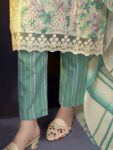 imgi_46_31b9951f-fe87-4e6c-81b9-db248652df4e1716634965110WomensWearBlue-WhiteCottonBlendPrintedEmbroideredKurtasetDup1