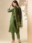 imgi_94_8874ad93-99ab-48b6-b28e-0beaf669f4141712037468157-Anouk-Ethnic-Motifs-Embroidered-Notch-Neck-Thread-Work-Kurta-5