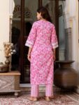 imgi_36_65f1bb25-e203-4035-b8a7-2517650b7dcb1752493004644-Anouk-Women-Floral-Printed-Regular-Pure-Cotton-Kurta-with-Pa-3