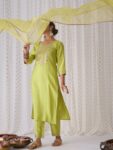imgi_4_c50010d8-2717-49b9-9e57-d820a7e2b42e1751888696018-Anouk-Women-Ethnic-Motifs-Embroidered-Regular-Liva-Kurta-wit-2