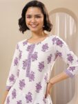 imgi_36_3e4647da-d19e-45c4-b9c4-3961f2cea89a1742279602992-Libas-Women-Floral-Printed-Regular-Kurta-with-Trousers–With-2