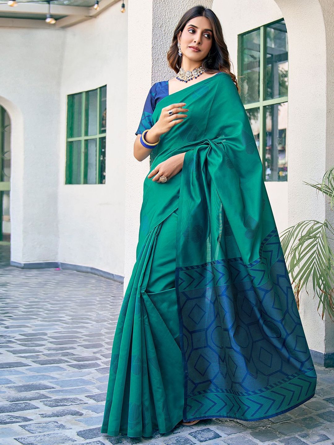 imgi_82_53f54a32-3fbe-4432-9898-1a4c507548f11717591065710KALINIWovenDesignSilkBlendSaree1