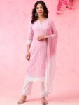 imgi_32_ef3234e6-8be0-4dee-94a9-e36eda000cad1708753631082WomensPinkSelfDesignKurtawithTrousersDupatta5