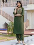 imgi_60_cd95c2e8-9159-400a-880e-633326cf21751748449041305-SKYLEE-Women-Woven-Design-Regular-Sweetheart-Neck-Kurta-with-1