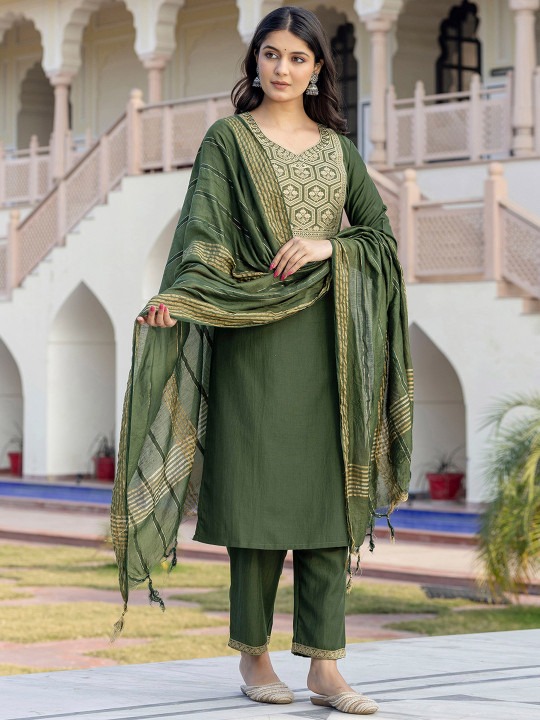 imgi_61_a43d7184-efbb-431f-a18c-33d0e1a2fe231748449041283-SKYLEE-Women-Woven-Design-Regular-Sweetheart-Neck-Kurta-with-2